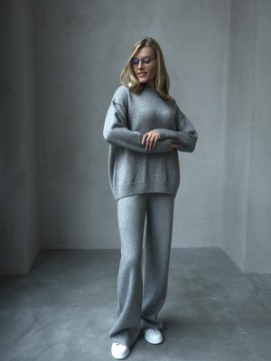 СВИТЕР