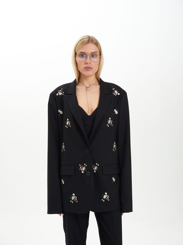 ЖАКЕТ - СКОРО В ПРОДАЖЕ