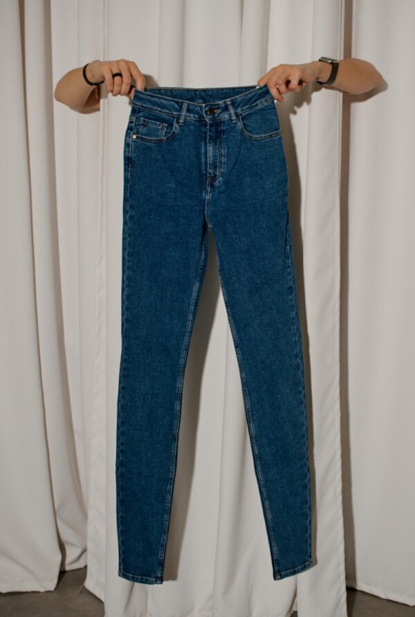 ДЖИНСЫ С ЭЛАСТАНОМ