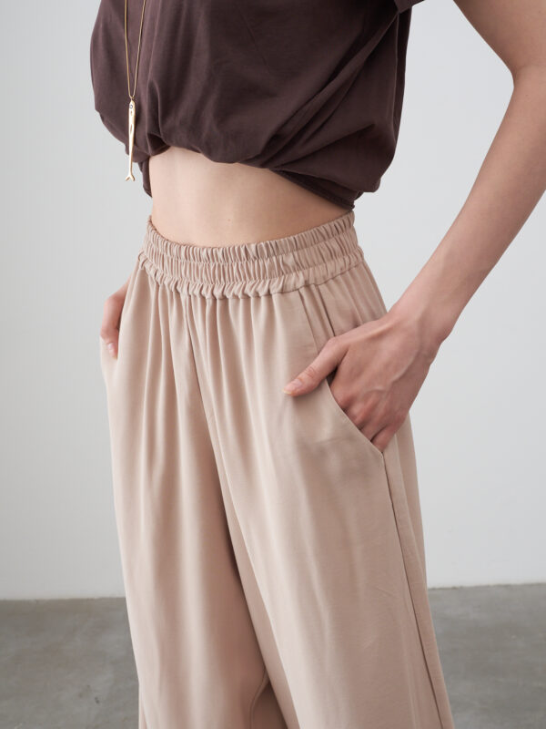 БРЮКИ - СКОРО В ПРОДАЖЕ